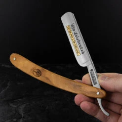 Boker "The Celebrated" Olive Razor -Outdoor Equipment 140327.4 97226.1651675341.1280.1280 58284.1651675363