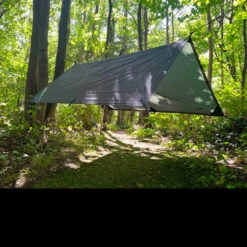 DD Hammocks Tarp 2x2 Olive Green -Outdoor Equipment 2x2tarpdet 41145.1662044754.1280.1280 92312.1662044876