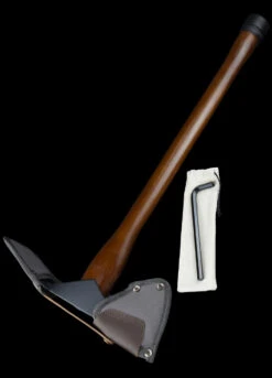 Barebones Woodsman Pulaski Axe -Outdoor Equipment BARE2124jpg02 73990.1632385174