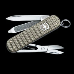 Victorinox Classic Precious Alox 27 Victorinox Classic Precious Alox -Outdoor Equipment BMC 062214011Gdet2 40617.1648227153.1280.1280 22363.1648227475