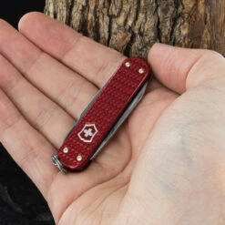 Victorinox Classic Precious Alox 20 Victorinox Classic Precious Alox -Outdoor Equipment BMC 06221401G.1 54150.1648563199