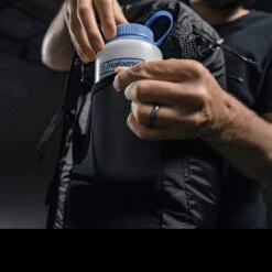 Matador Freerain 28 Waterproof Packable Backpack -Outdoor Equipment MAT FR283001BKdet2 71947.1634142026