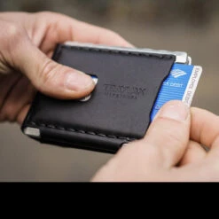 Trayvax Venture Billfold Wallet -Outdoor Equipment billfold5 27955.1656951312.1280.1280 18665.1657020514