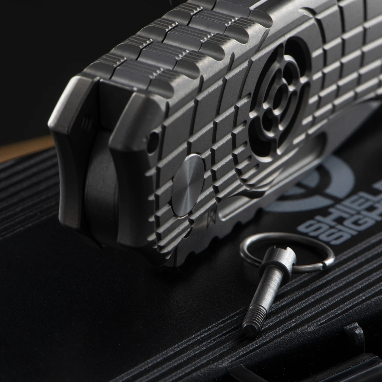 Midgards-Messer Shield Sights Folding Knife 8 Midgards-Messer Shield Sights Folding Knife - Image 6