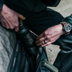 TAD Edition Earthwell 27oz Sand -Outdoor Equipment tad ear 27 top sadet4 2 50968.1645456701